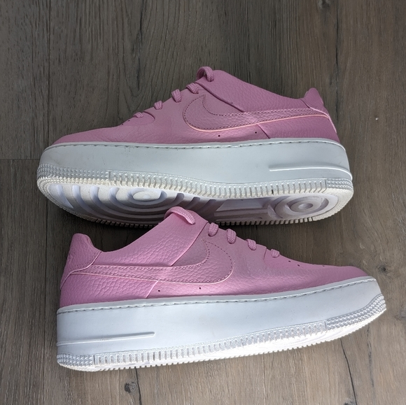 Pink Nike AF1 - Picture 2 of 4